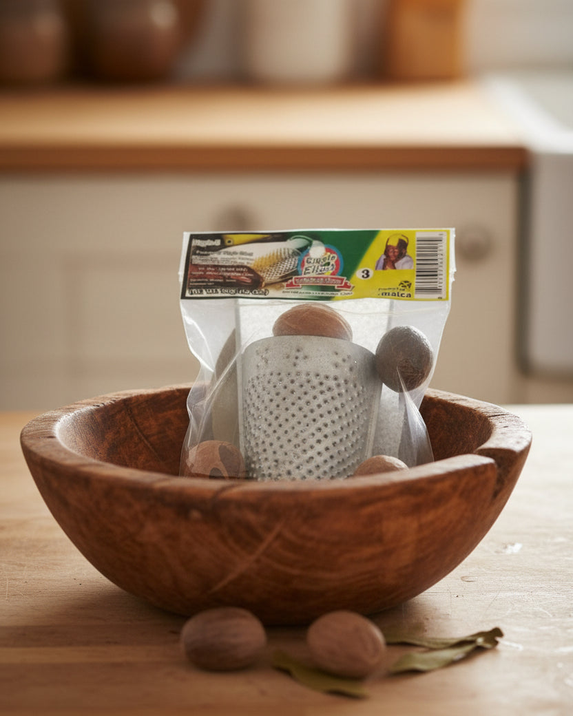 NUTMEG,CINNAMON LEAF WITH GRATER