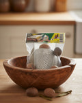NUTMEG,CINNAMON LEAF WITH GRATER